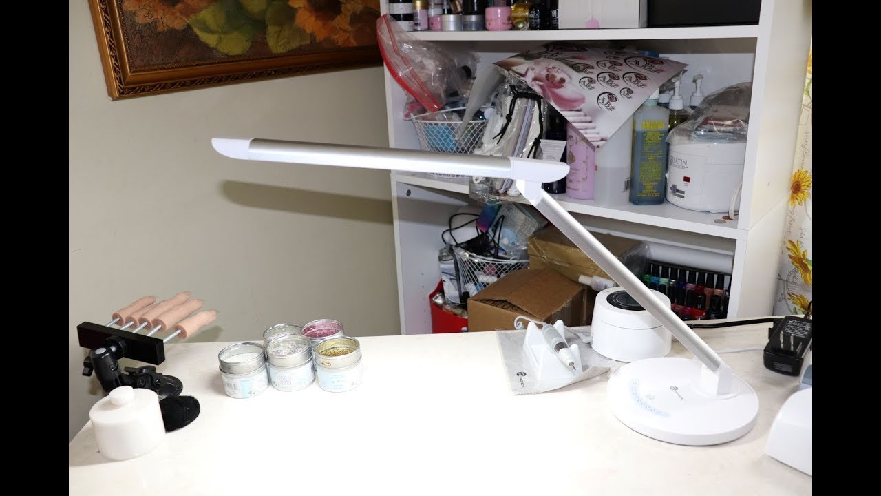 LAMPARA PARA LA MESA DE UÑAS DE AMAZON