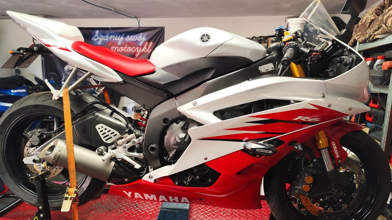 Yamaha R6, klekot przy odpalaniu, problemy z rozrządem, spory przegląd.