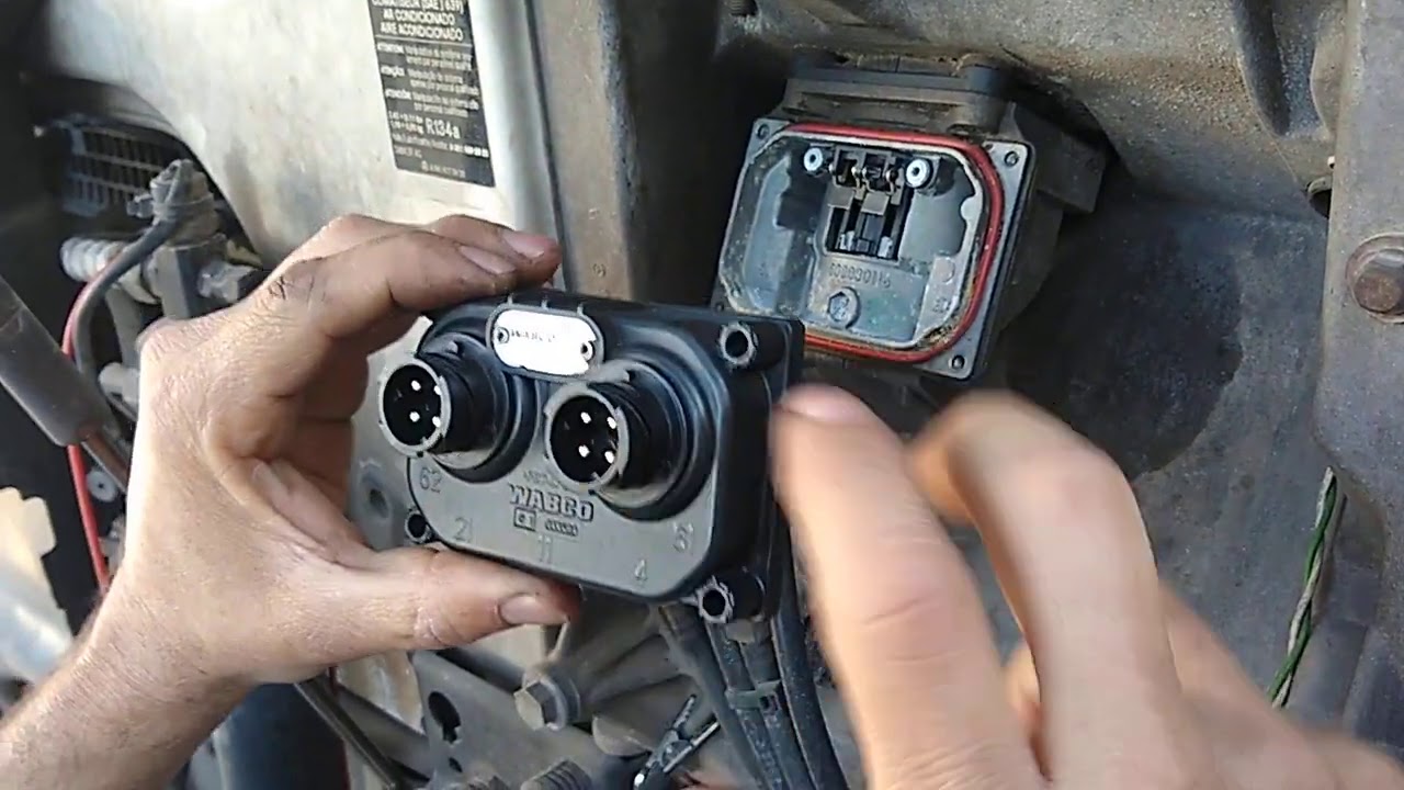 Válvula Pedal Freio Eletrônica EBS - Mercedes Benz Actros 2546