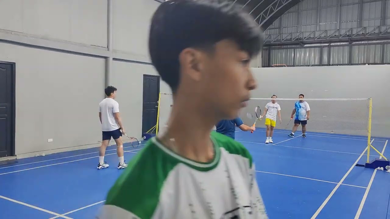 Pacquers: Jhu/Von Vs Russell/jM