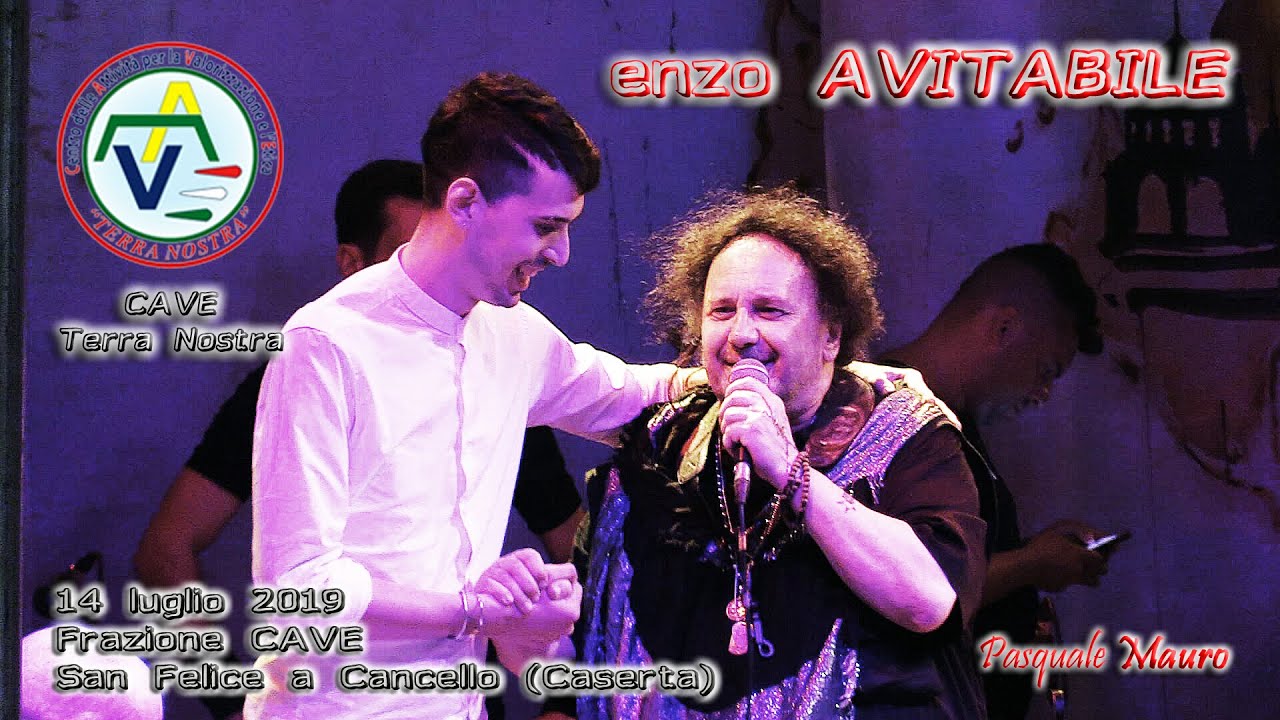 Enzo AVITABILE & BOTTARI - live -