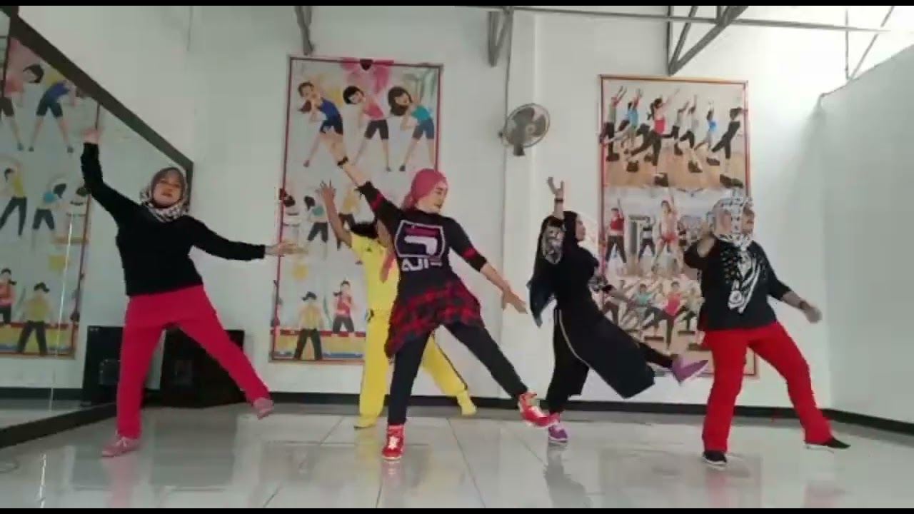 senam kreasi/imbit ageung/bajidor/k-thaji production/dance/purwakarta istimewa/with anty club