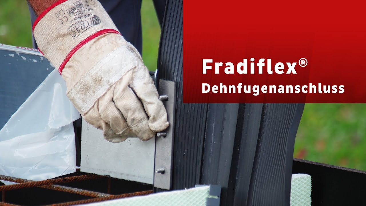 Einfache Verbindung zwischen einem PVC-Fugenband und dem beschichteten Fugenblech Fradiflex&reg;.