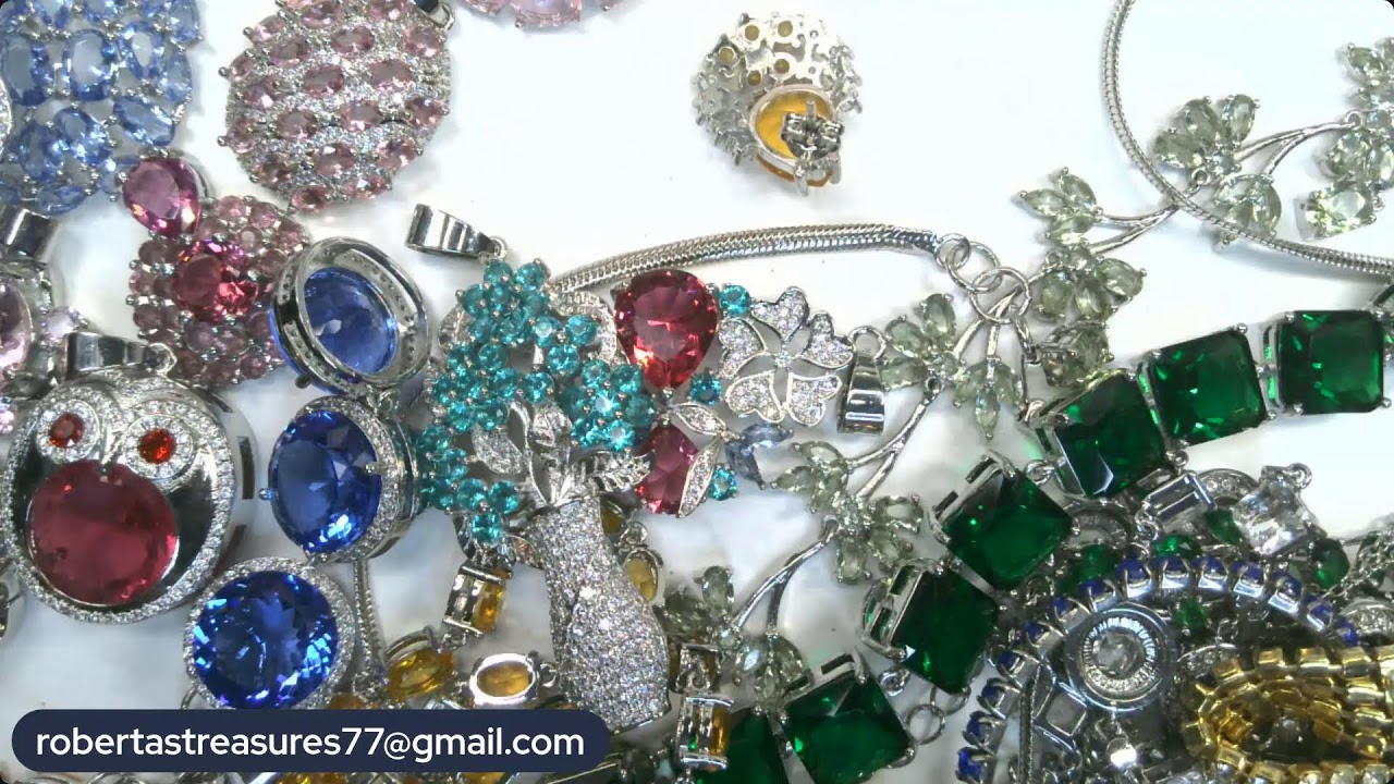 Happy Valentine's Day jewelry auction w/ the JewelryNurse gang!