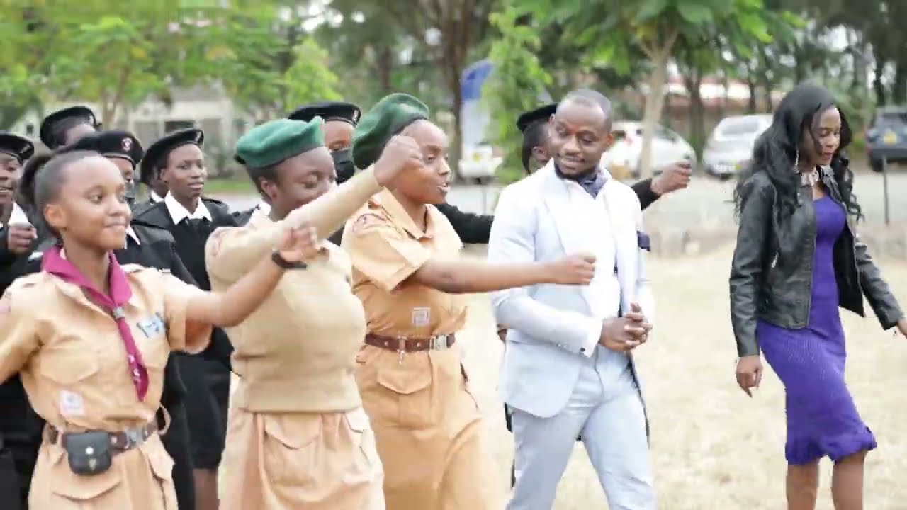 Apondi Eve accompanies Brian Ogana aka Luwi to grace Tala Girls Secondary School Talent show