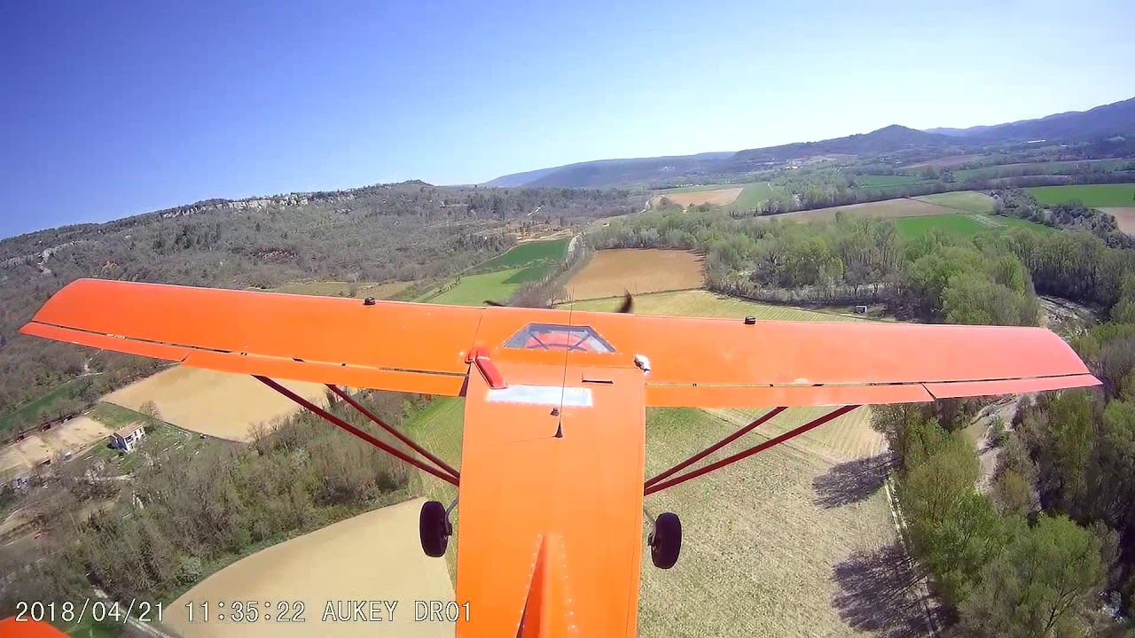 Savannah ULM piste privée  Saint Martin de Castillon LF 8421