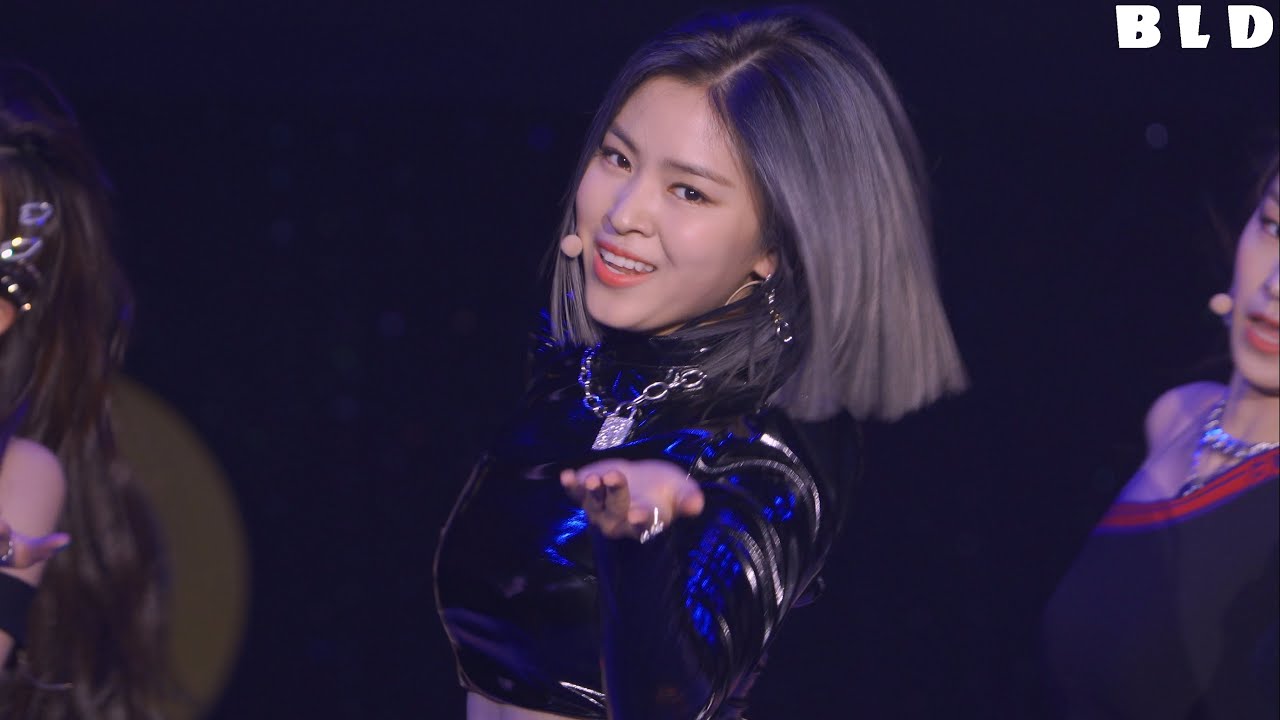 200218 있지(Itzy) 류진(Rujin) WANT IT? 직캠(Fancam) @MBN Y FORUM 2020