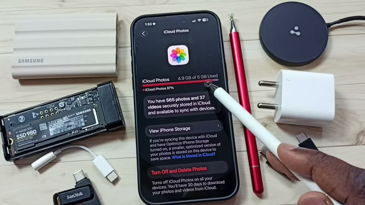 Устранение проблемы с переполнением хранилища iCloud. Используются 5 ГБ из 5 ГБ на iPhone 17/17 P...