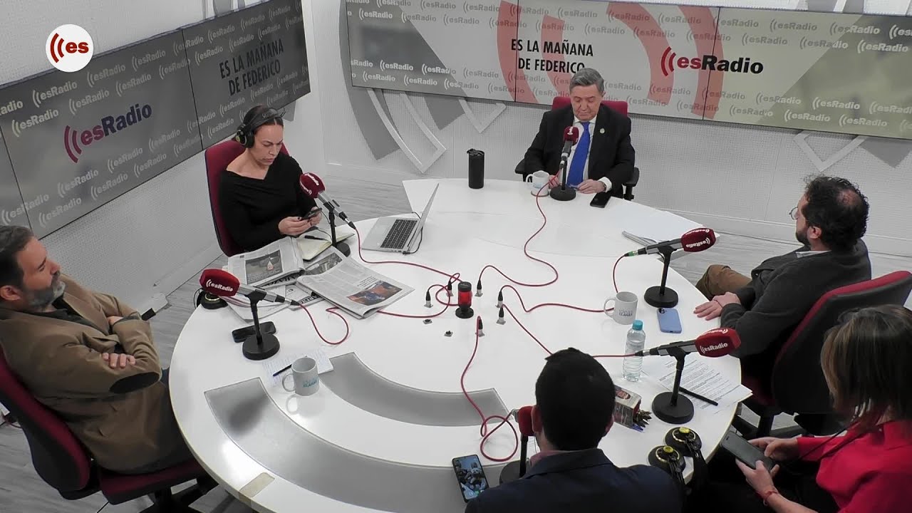 Tertulia de Federico: Zapatero ensaya su alegato de defensa