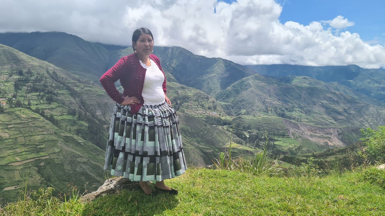 viajando hacia la gruta de San Pedro Sorata provincia larecaja La Paz Bolivia | CHOLITA ISABEL