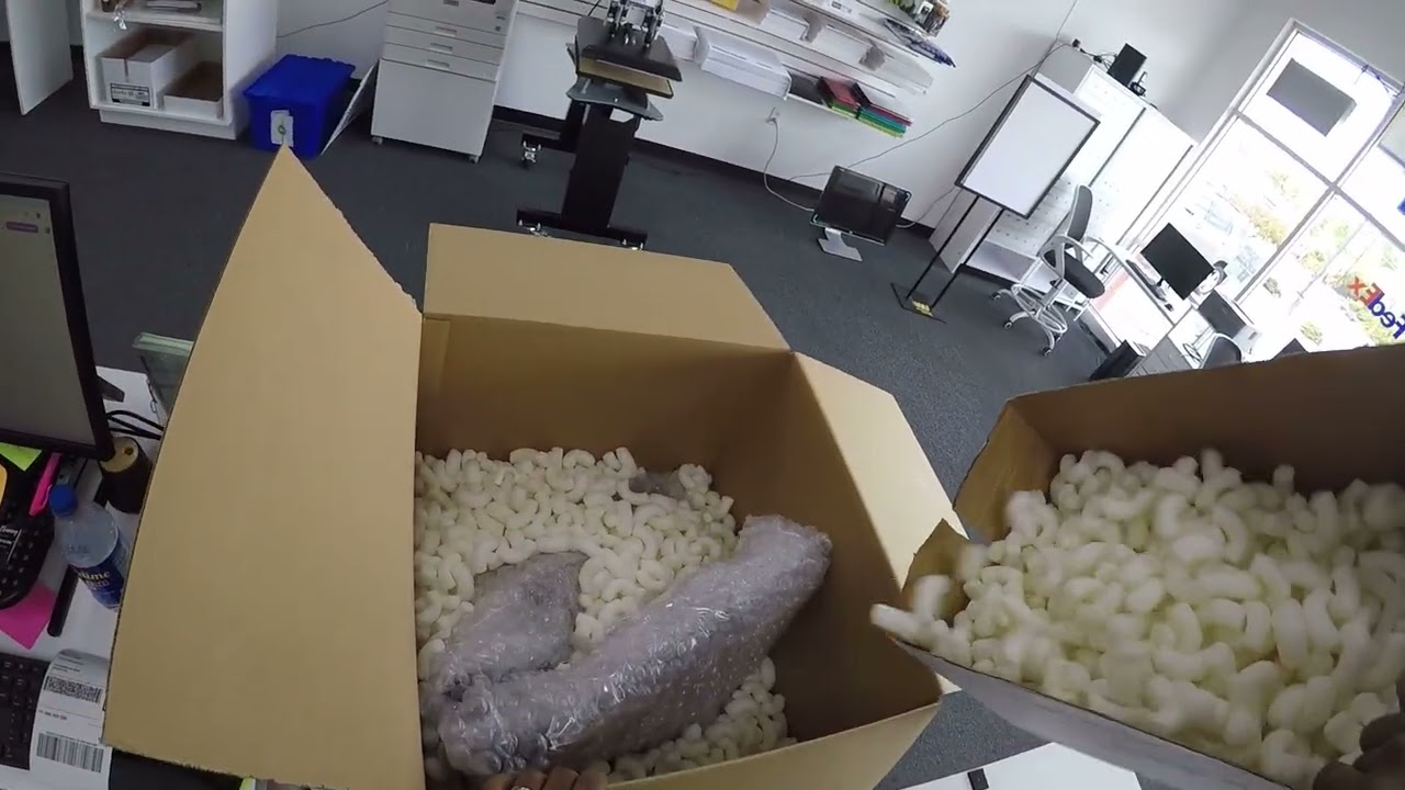 SO SATISFYING: Clean Packing & Taping of Customer Packages (Relaxing Shipping Flow)