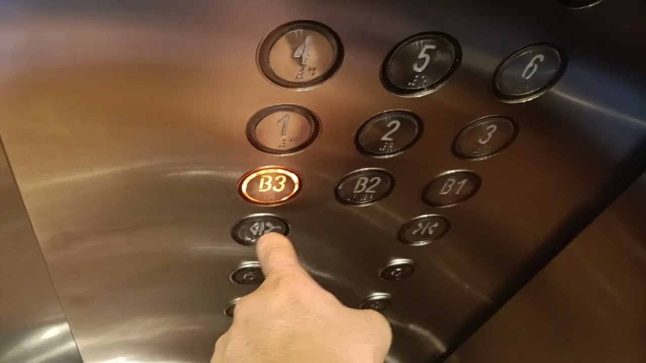 Kone(formerly Schindler M-series) passe nger lift at Ngee Ann City