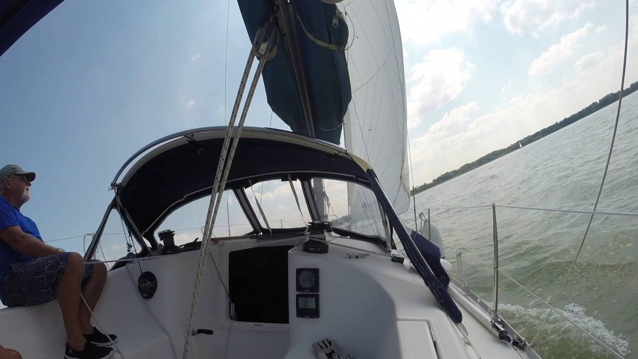 Sailing a Jeanneau Sun Odyssey 29.2 at the Balaton in Hungary