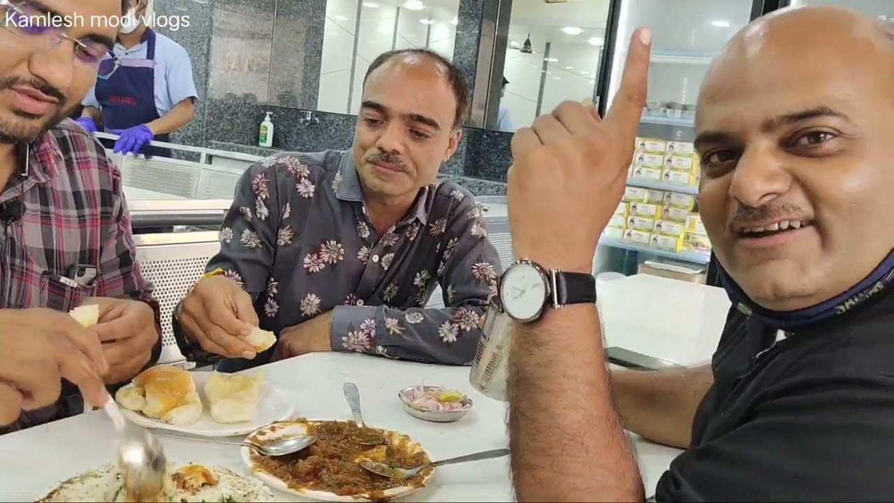 મુંબઈ સરદાર પાવભાજી subscribe સાથે Sardar Pav Bhaji સંજયભાઈ કમલેશ મોદી