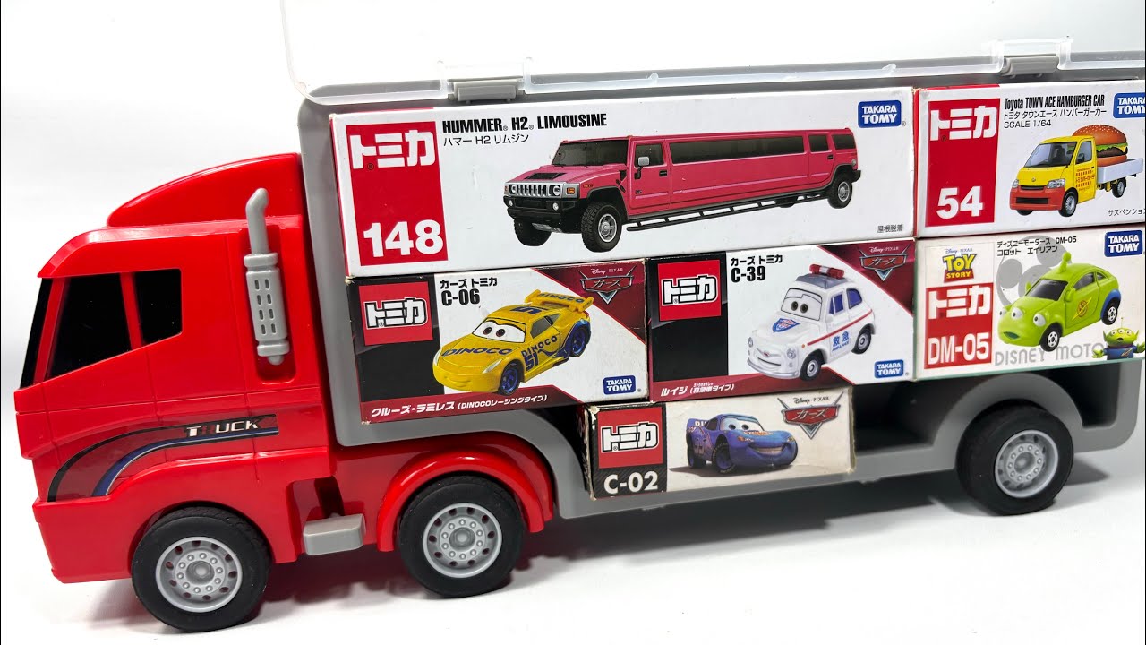 トミカ☆はたらくくるまのミニカーを開封してコンボイへ収納します☆ unbox the Tomica miniature cars and store them in the convoy
