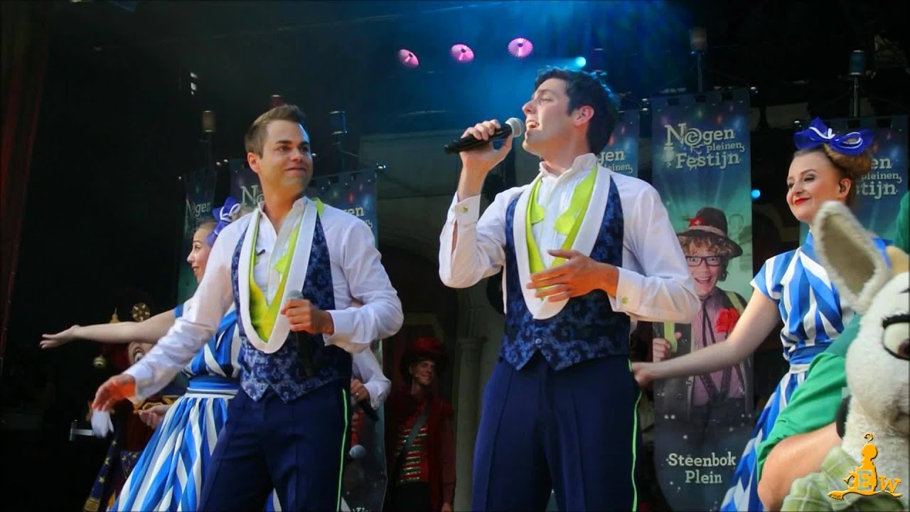 Openingsdans (2) - Negen Pleinen Festijn 2015 @Efteling