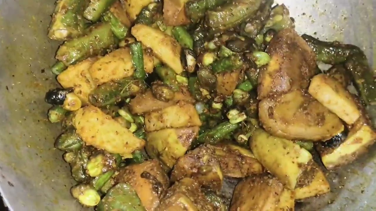 #minivlog আজ করলাম আমাদের জমির সবজি দিয়ে শোল মাছের বাচ্চা খেতে দুর্দান্ত লাগলো
