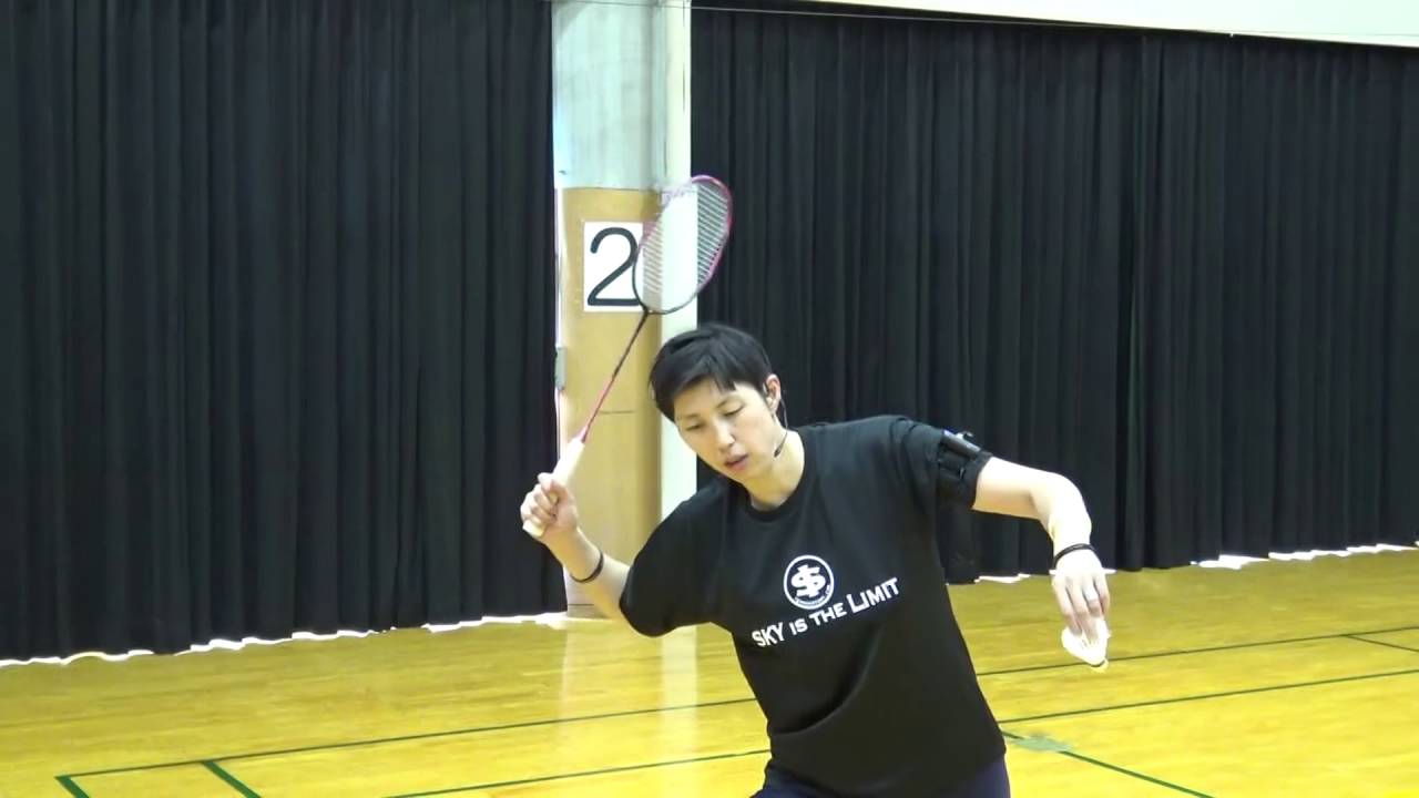 フォワ奥に追い込まれたときのサイドストロークの打ち方【シドニーオリンピック日本代表 井川里美】