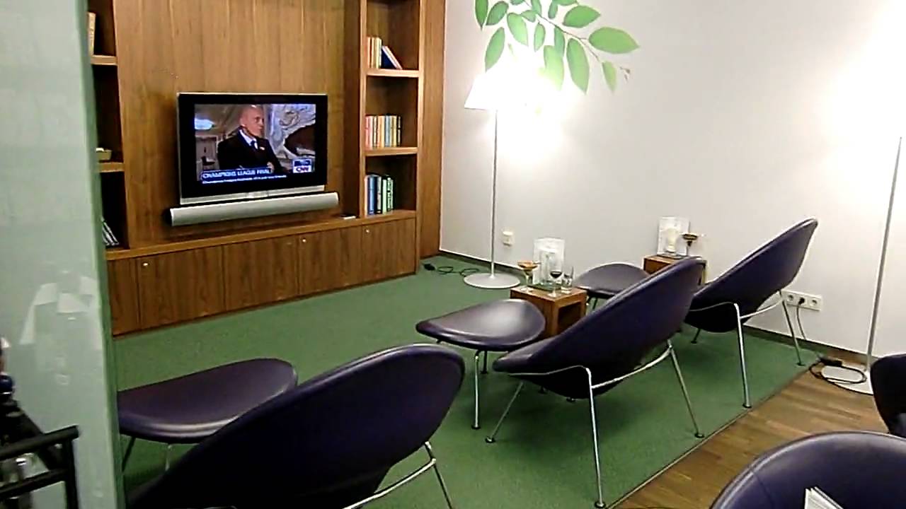 Austrian Airlines Vienna HON Circle Lounge