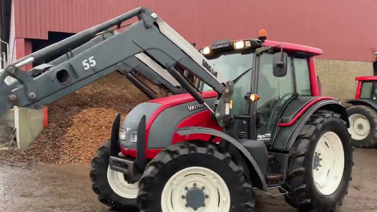 Køb Valmet N121 traktor med frontlæsser på Klaravik.dk