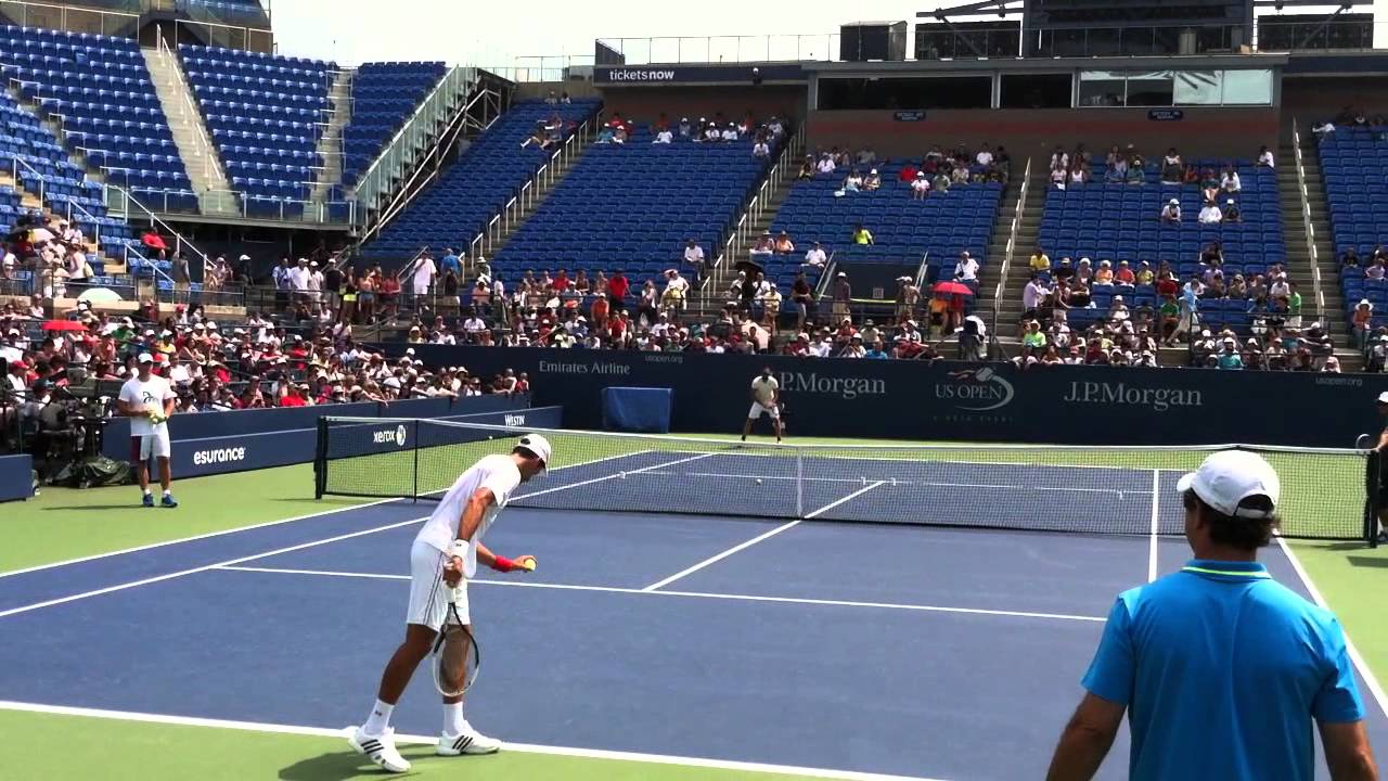 Djokovic, Will You Marry Me?