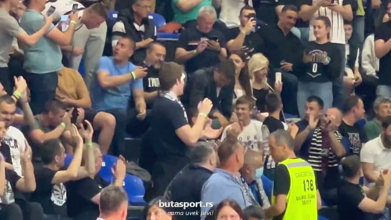 Ovacije za Bogdana Bogdanovića u 