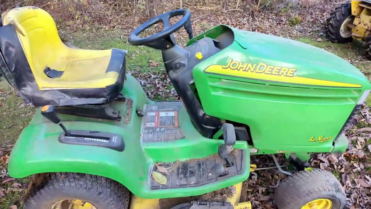 Lets maybe get this John Deere LX277 that's been sitting in my shed running again