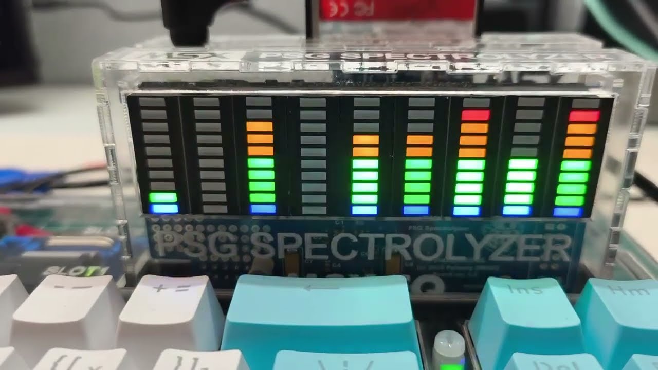 Omega MSX. Small Demo. Akrylic case and cartridge.