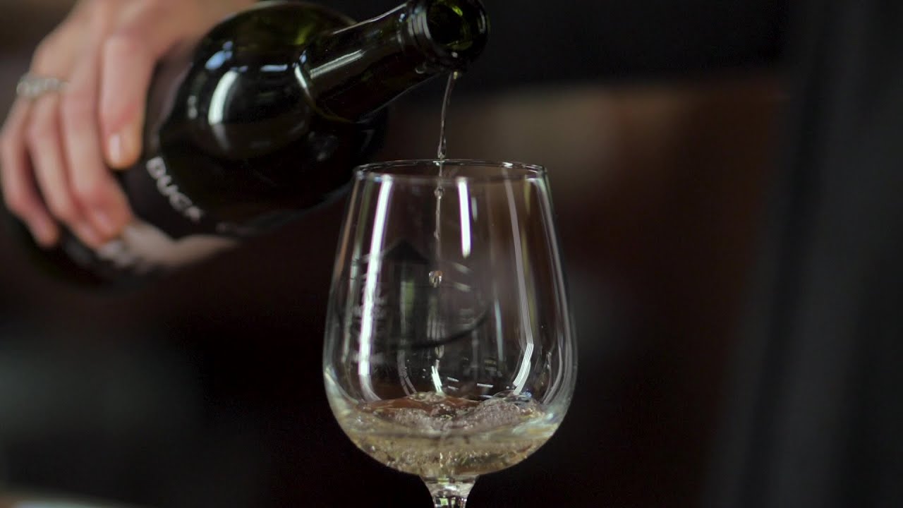 West Winery at Jackson Stables (Kirksville, MO) - Missouri Life TV Season 5