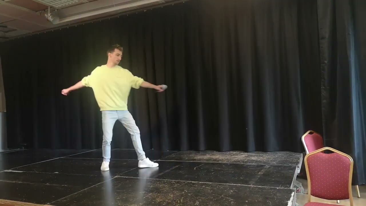 Face myself-Mike Liadouze Phras&eacute;e avanc&eacute;e 2024