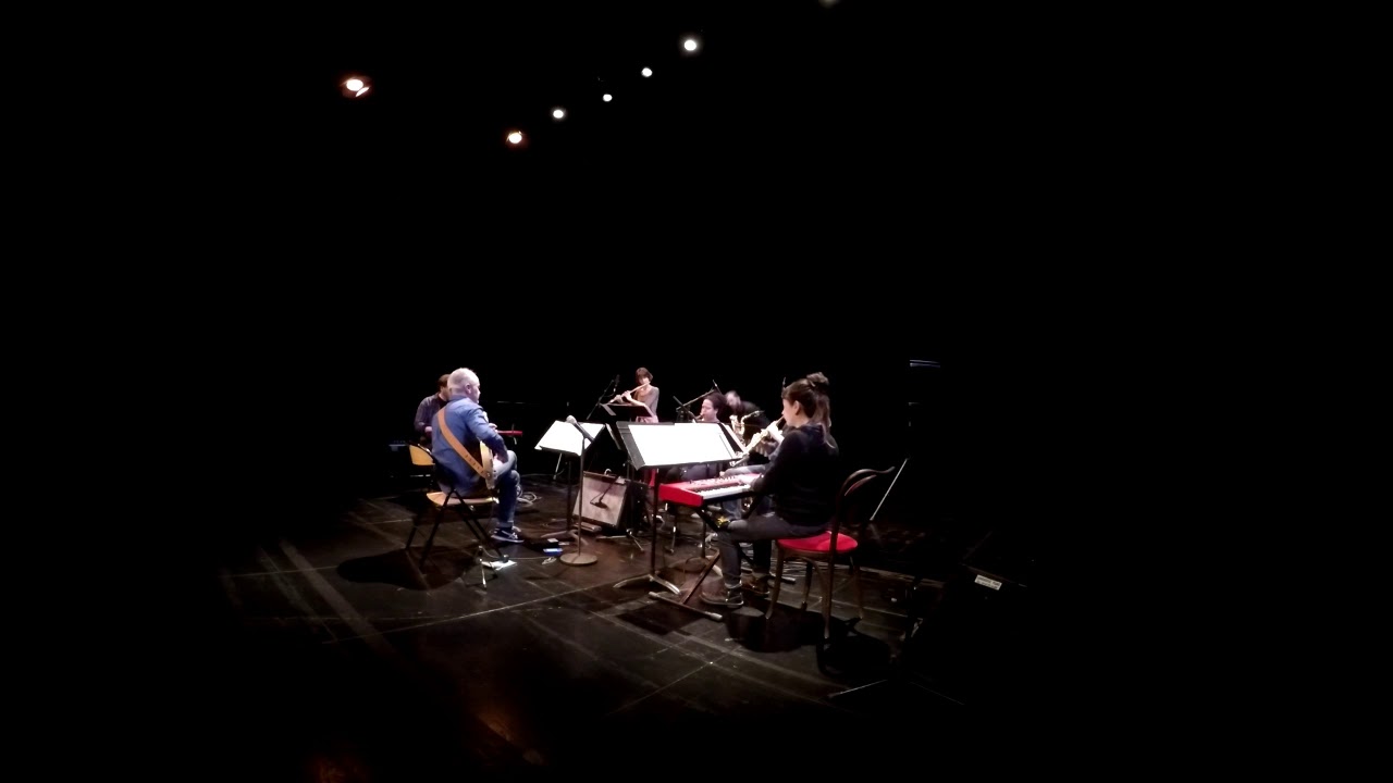 Music with changing parts (P.Glass) / Dedalus