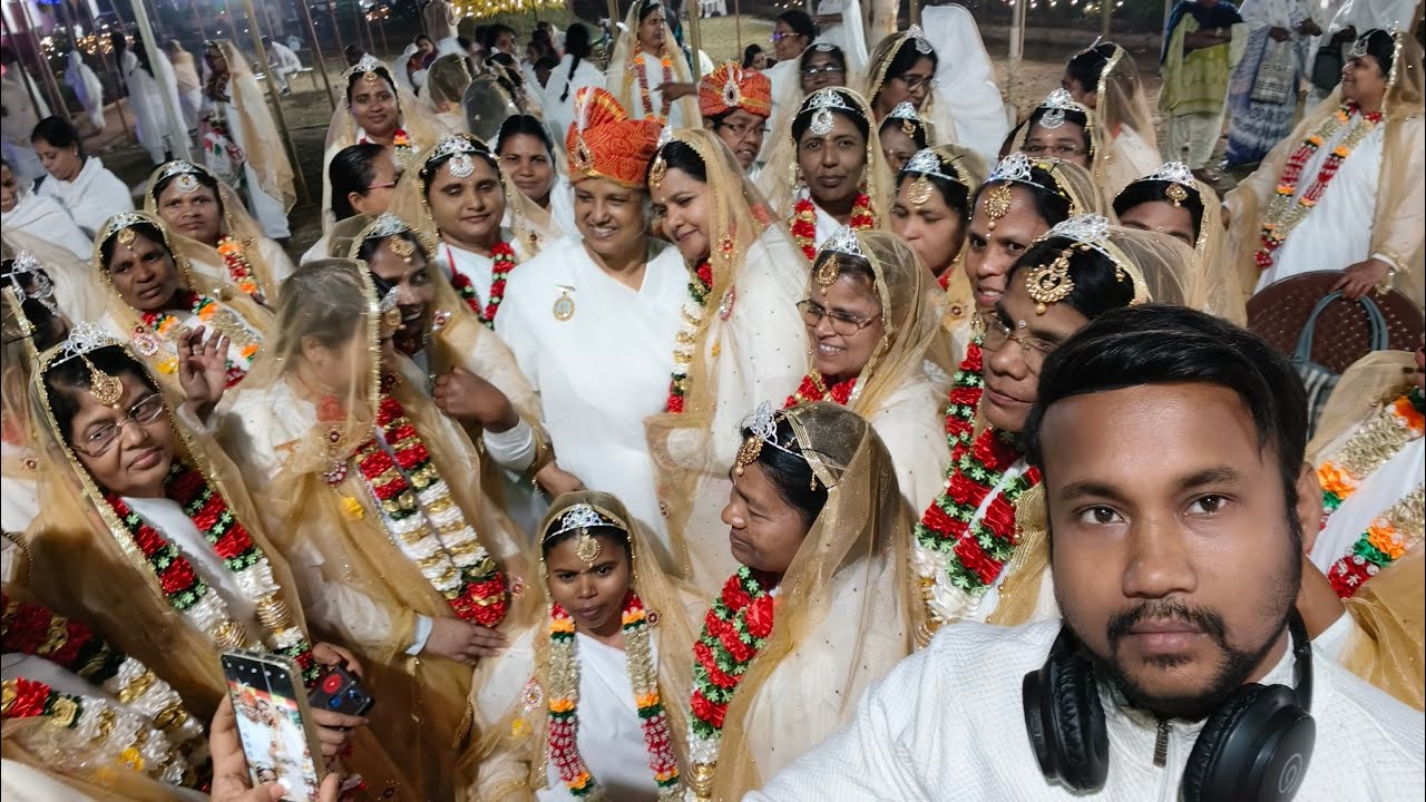 Holi swain is live