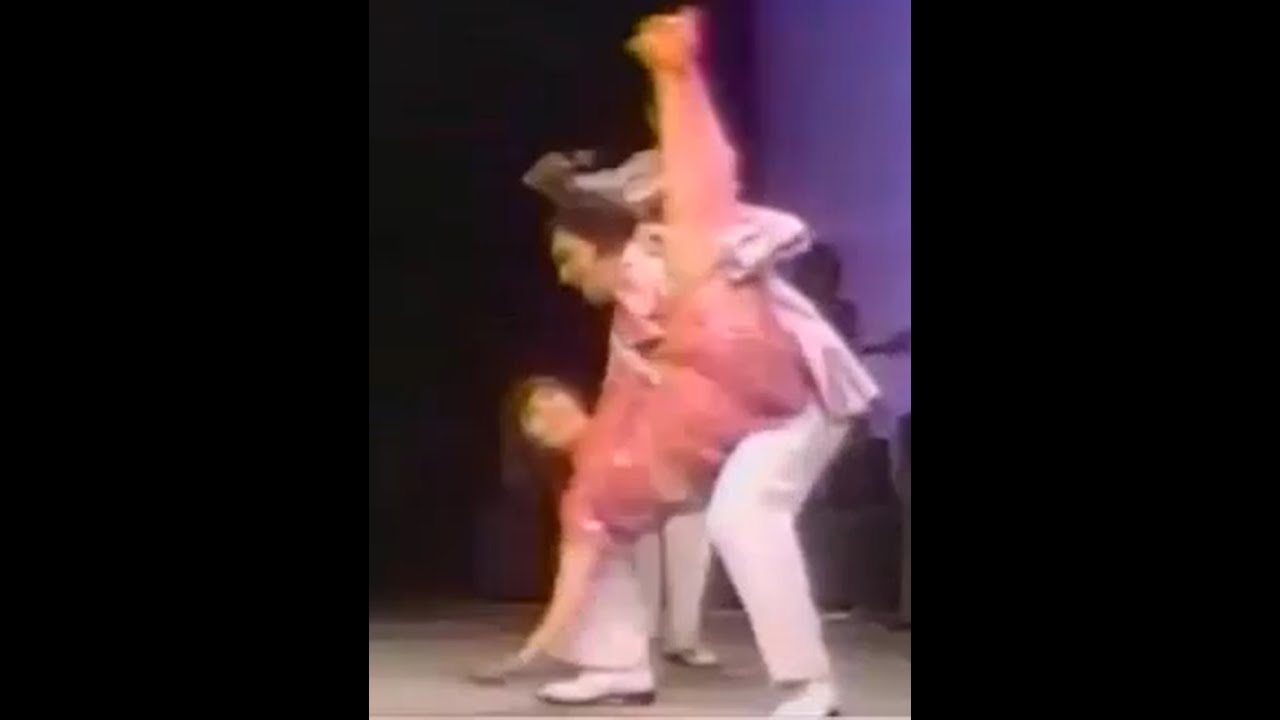 JUST FOR FUN | Mireille Mathieu's dancing