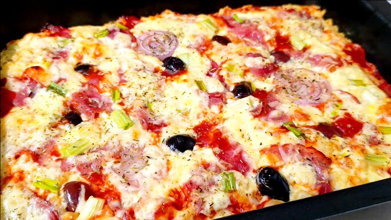 Potrebna je samo jedna obična kašika da umesite testo za pizzu !🤩 Gotovo je za 2 min.