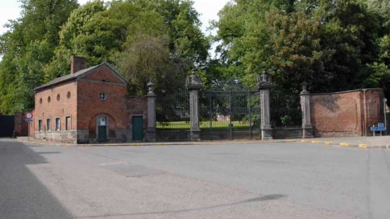 Le Roeulx -  Ch&acirc;teau de Cro&yuml;-Roeulx - Hospital St Jacques