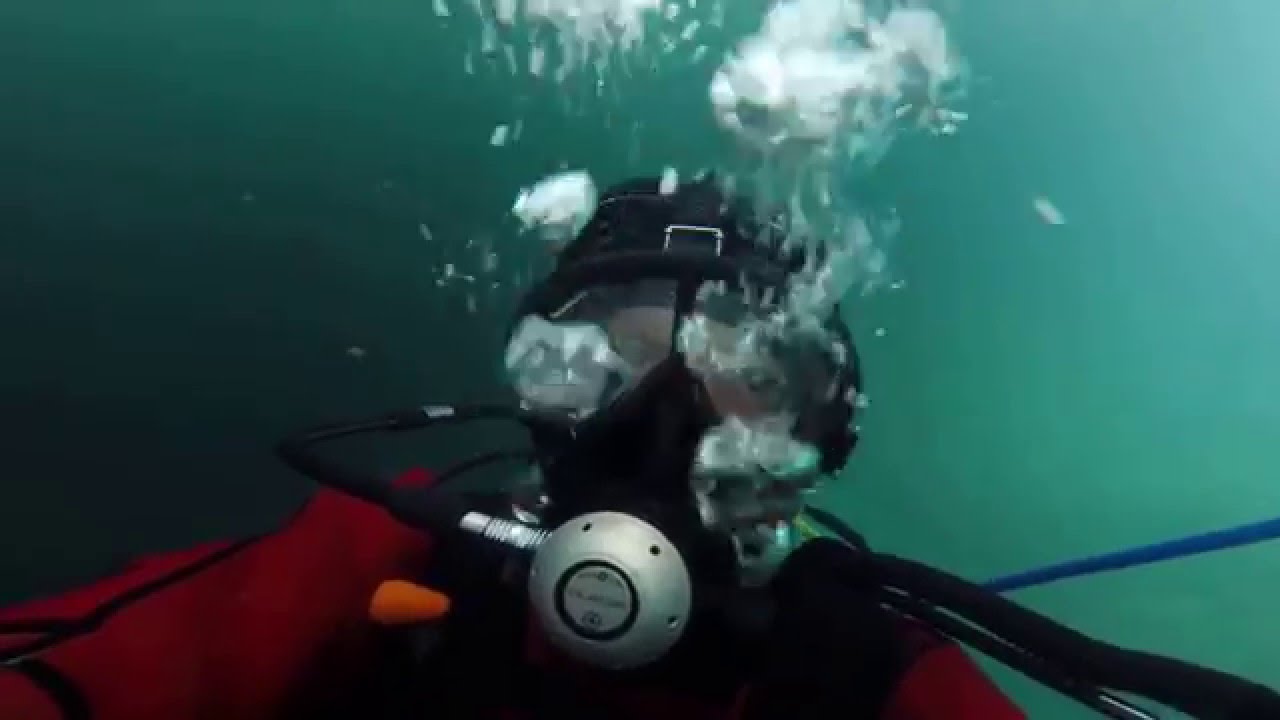 ice diving in Tignes (short movie)