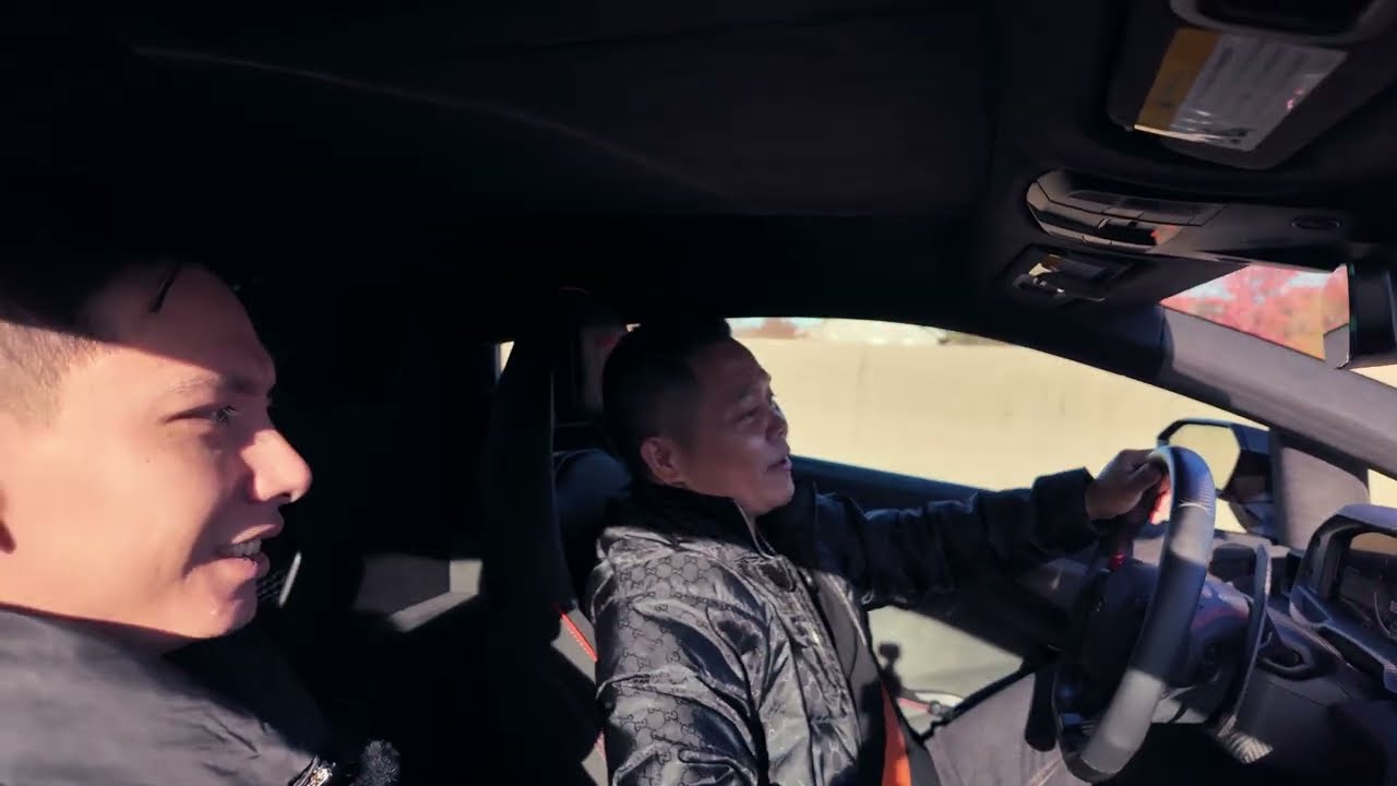 A ÚT ĐIỀN LÁI LAMBORGHI REVUELTO - THĂM TIỆM VÀNG ĐỨC HẢI Ở ATLANTA GA