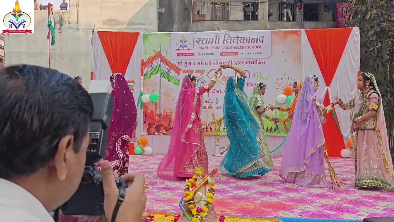 Rajputi Dance 🪩 performance from 9th class girls.