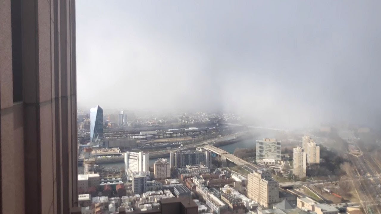 Huge Snow Squall Covers Philadelphia