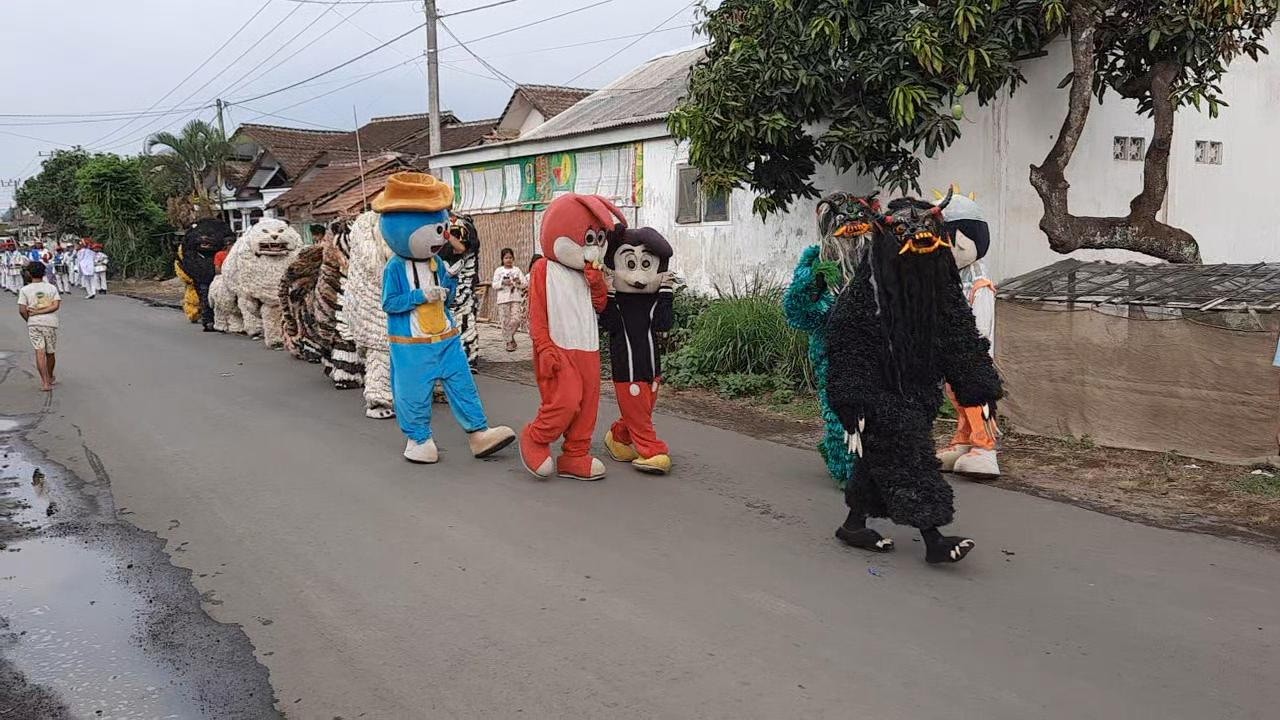 ASMR MACAN JAVA ❗❗ HEBOH TARIAN BARONGSAI ACARA KHITANAN  DRUMBAND KHITANAN DAN DRUMBAND AL AZHAR