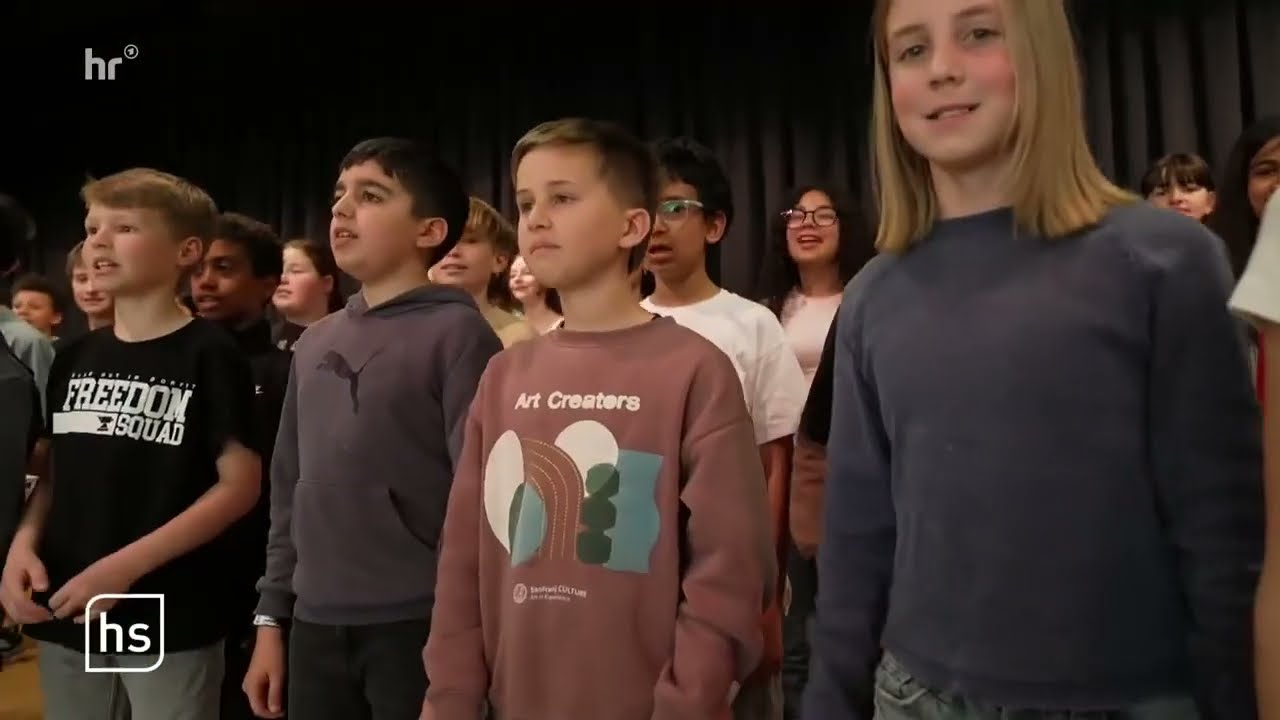 Schüler proben für den Hessentag (kurz) Hessenschau 06.25