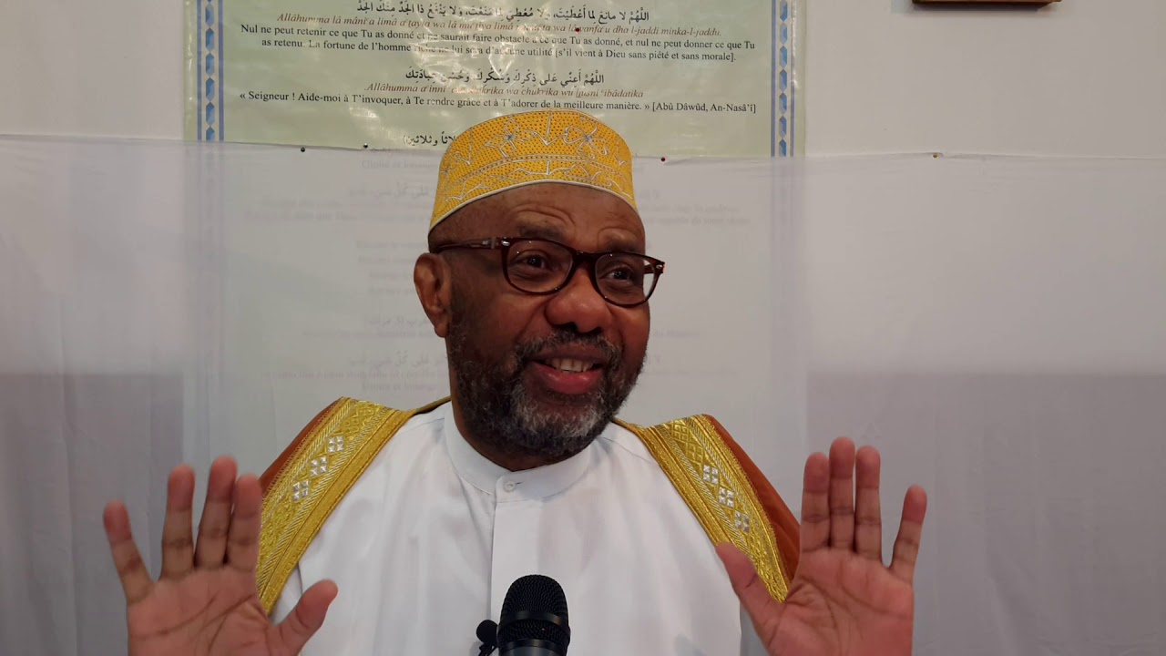 Les mérites de récitation du coran.Ndo wutukufu wa wu soma ye kur'ani, Pr. Mohamed EL KABIR. 5 ème p