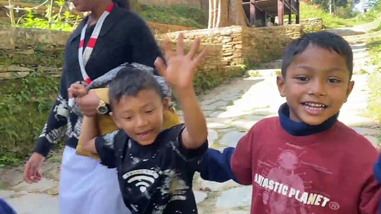 Tanahu bandipur ko purano purano ghar haruko video 