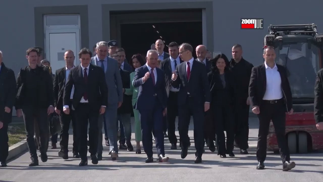 Premijer Macut i ministar Gašić posetili Prvi Partizan i Valjaonicu bakra