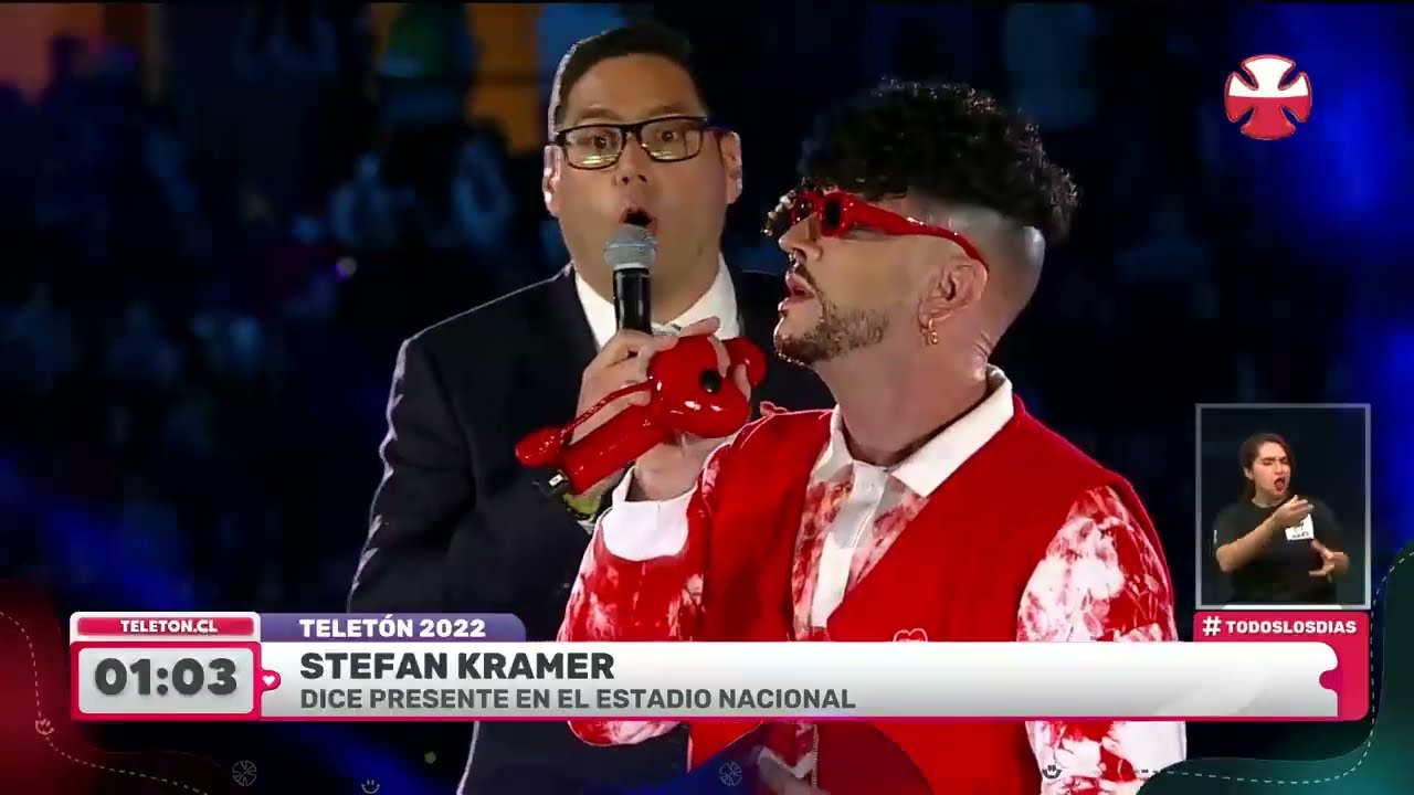 Stefan Kramer como Bad Bunny - Teletón 2022