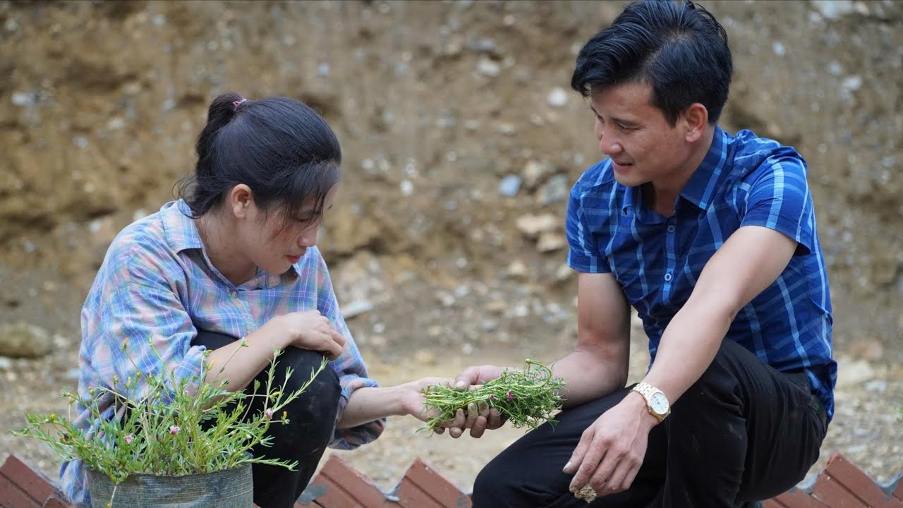 The unexpected touch made Tu Phan confused, is this a sign of love?