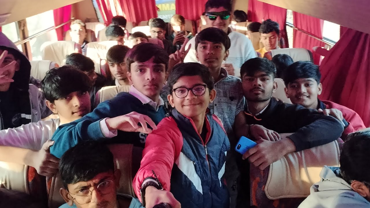 SCHOOL PICNIC SASAN GIR 🦁 #sasangirwildlife #girnatioanpark #lion #leopard