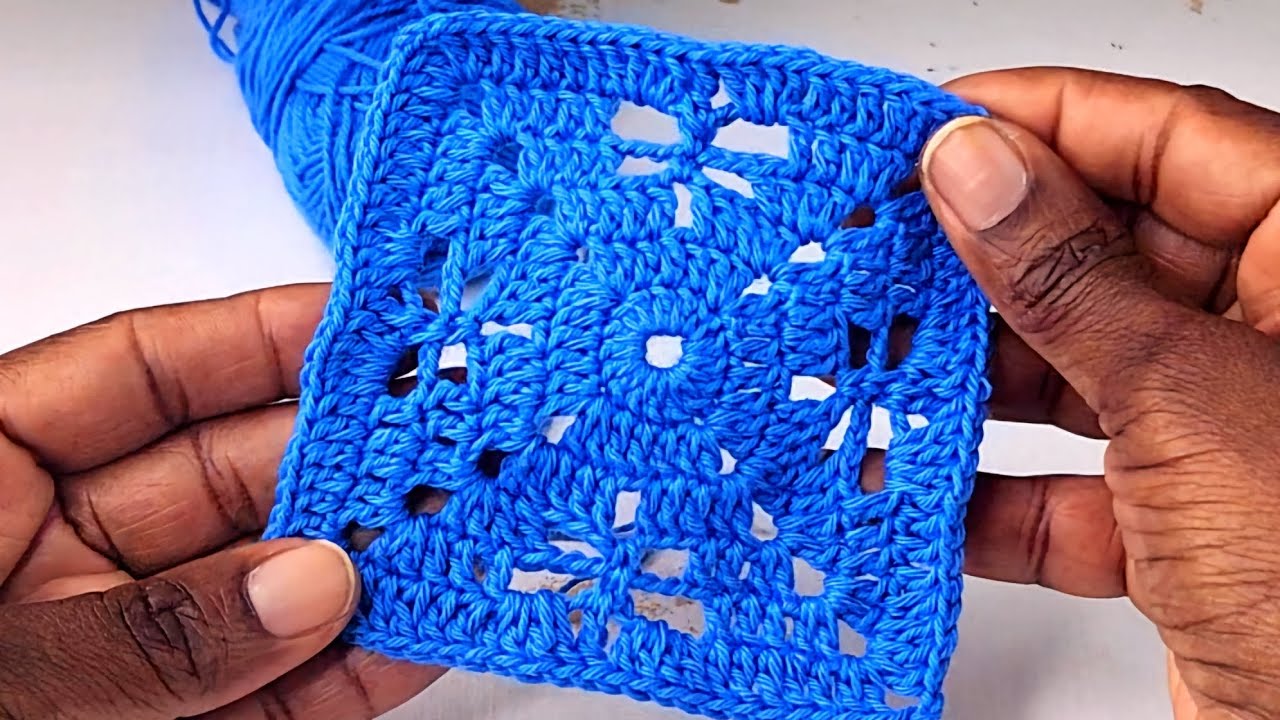 Crochet Dragonfly Granny Square | How to Crochet Tutorial