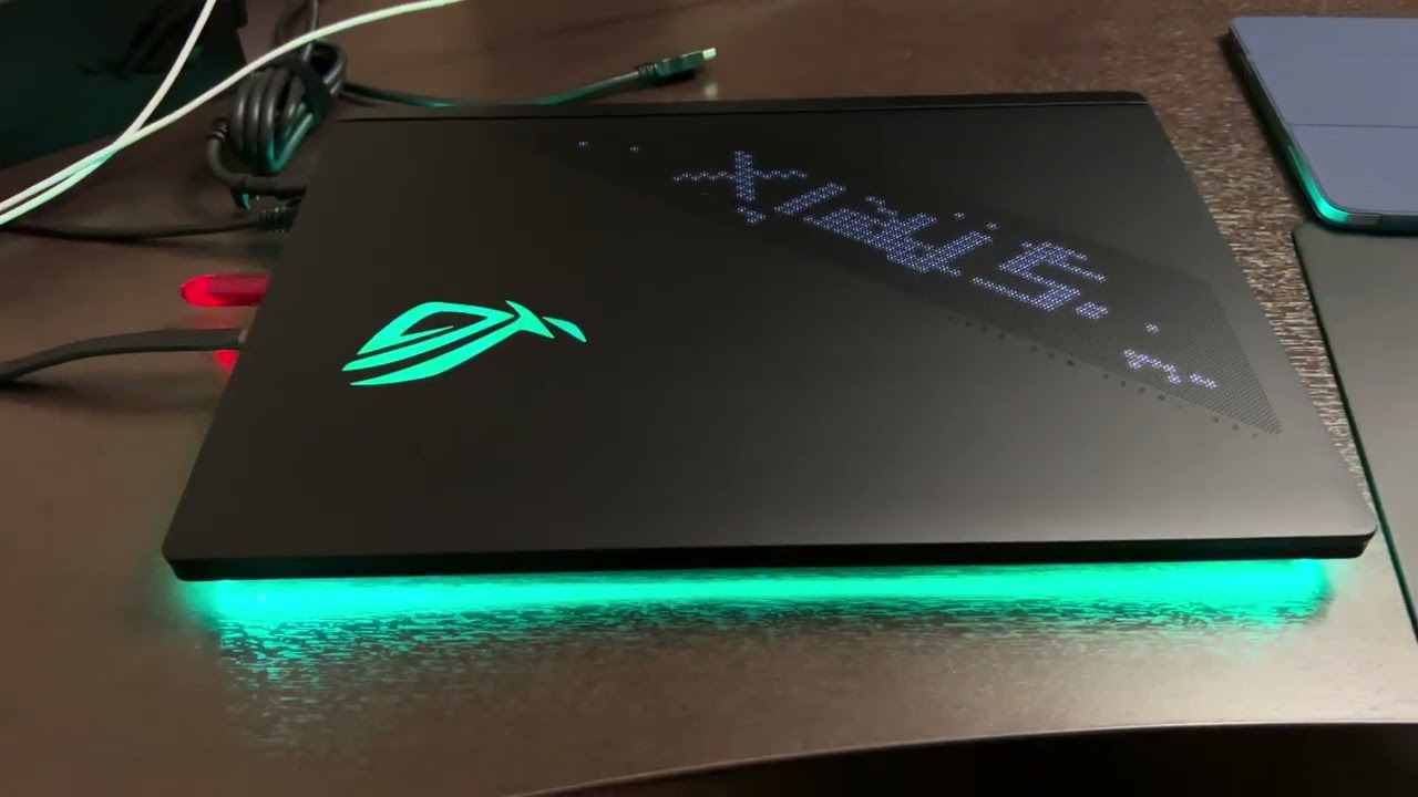 Впечатления о внешнем виде Asus ROG STRIX SCAR 18 G835 LW