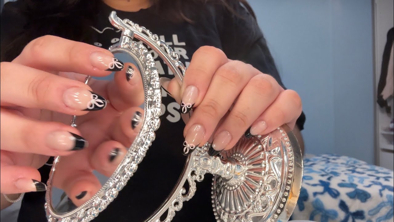 TAPPING & SCRATCHING ON TEXTURED ITEMS ASMR